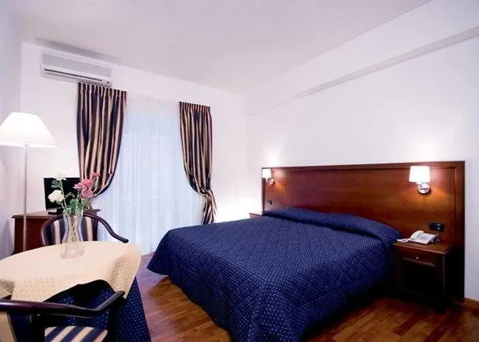 A.Rivederci Roma Luxury Rooms Peschiera del Garda